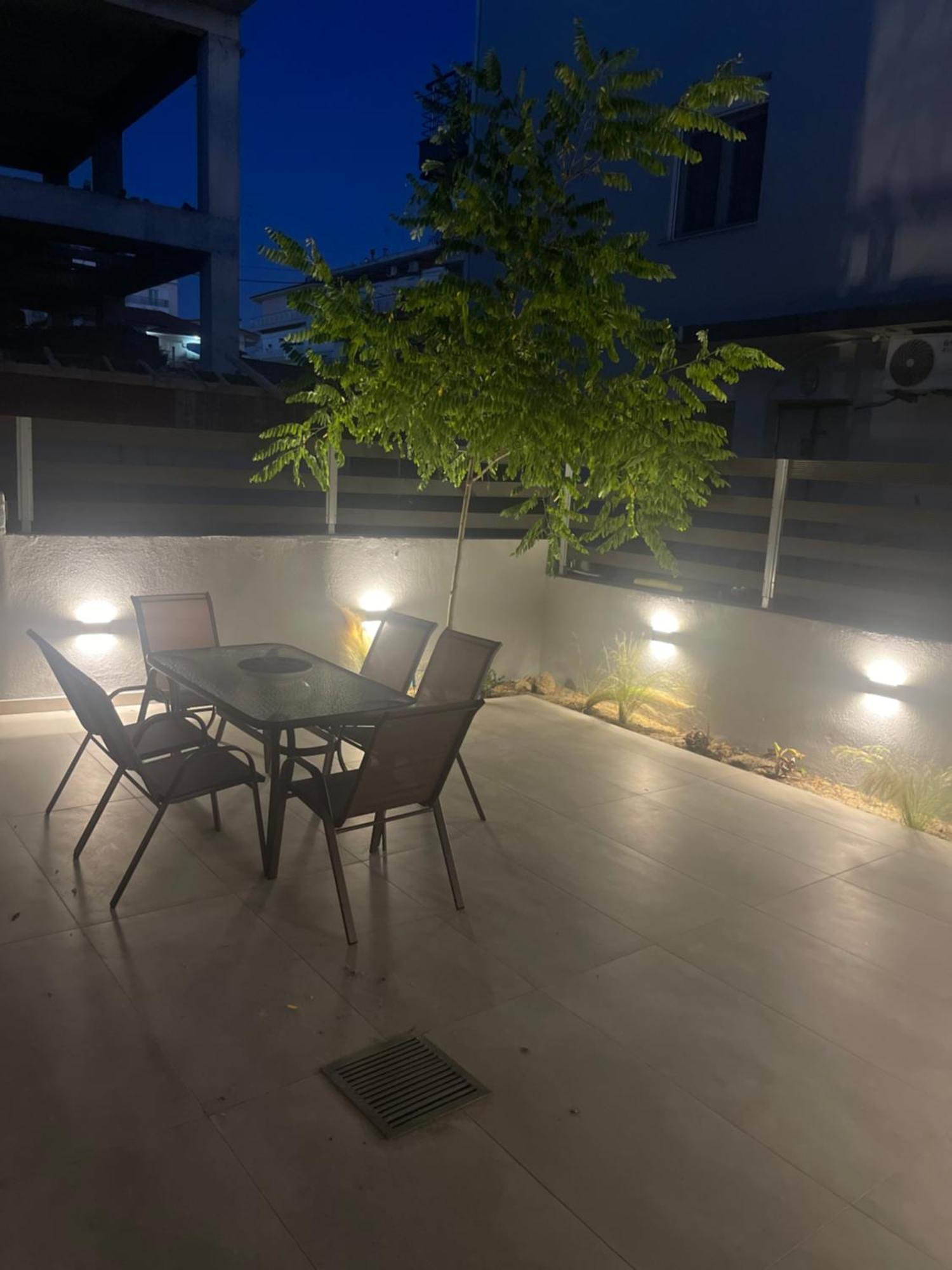 Karamelas Apartment Nea Kallikrateia