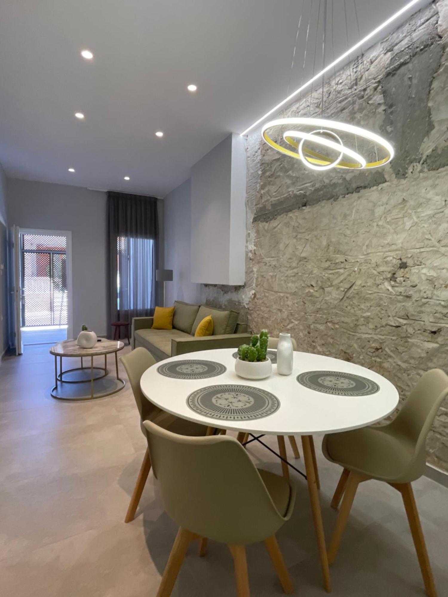 Karamelas Apartment
