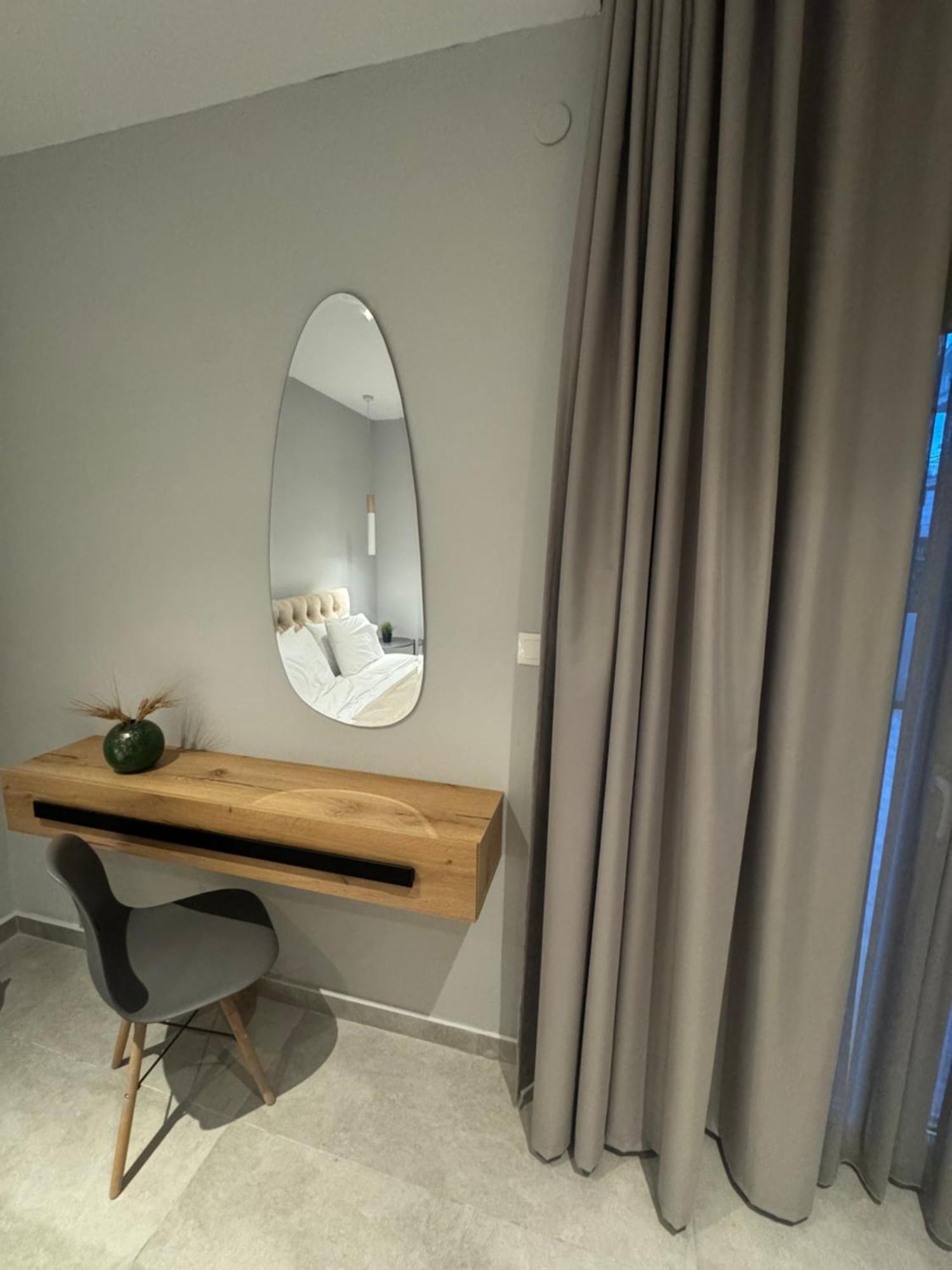 Karamelas Apartment *